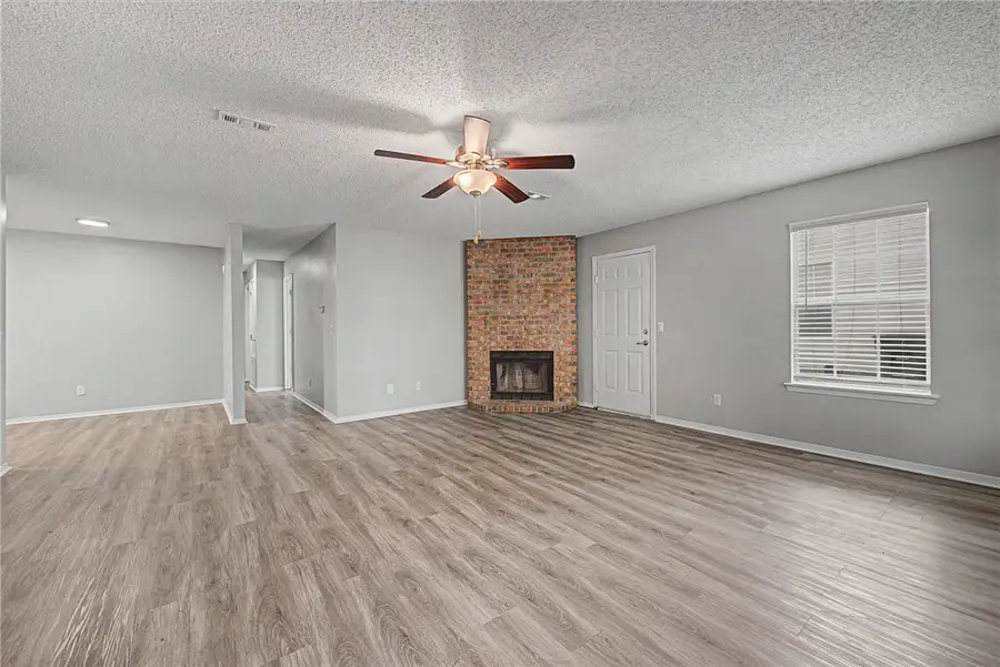 4394 & 4396 W Thrasher Drive, Fayetteville, AR 72704 - #3