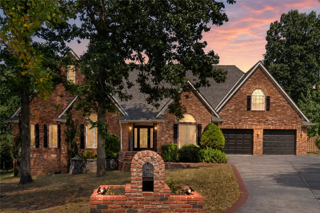 1806 S Prestwick Place, Rogers, AR 72758 - #1