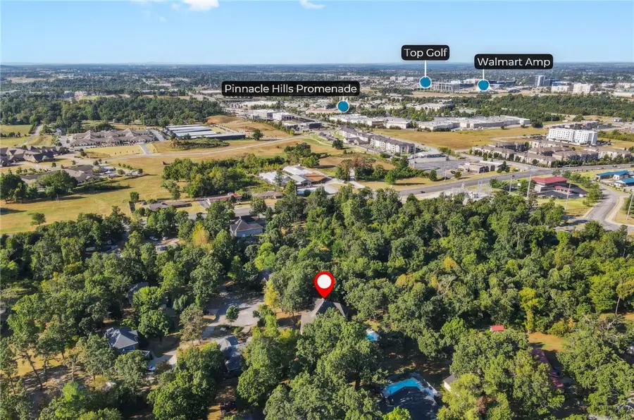 1806 S Prestwick Place, Rogers, AR 72758 - #2