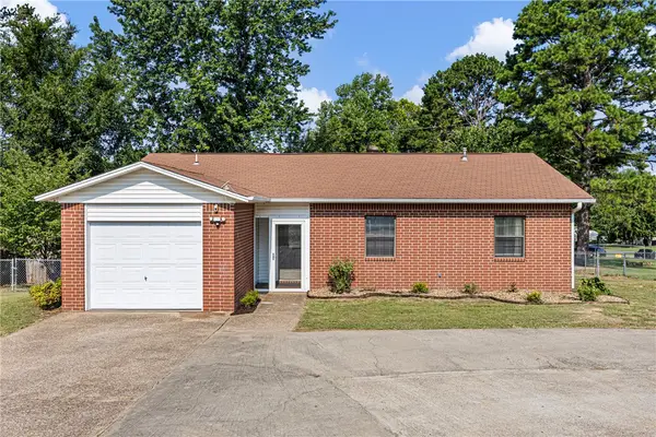 35 Crestline Drive, Dover, AR 72837