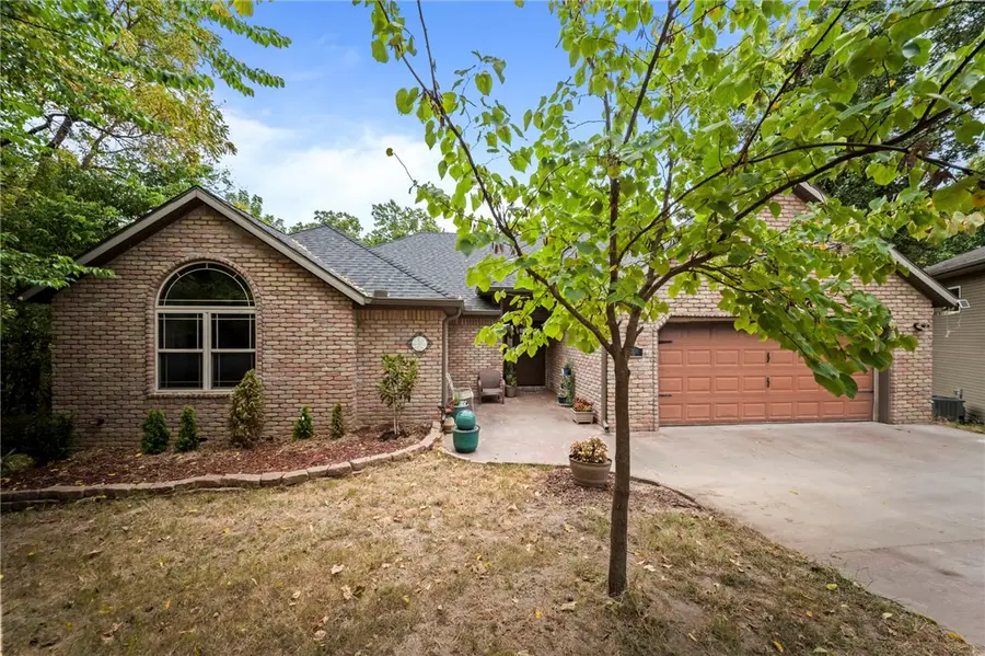 16 Rhonda Lane, Bella Vista, AR 72715 - #2