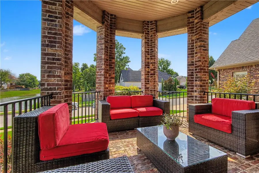 5500 S Lancaster Drive, Rogers, AR 72758 - #2