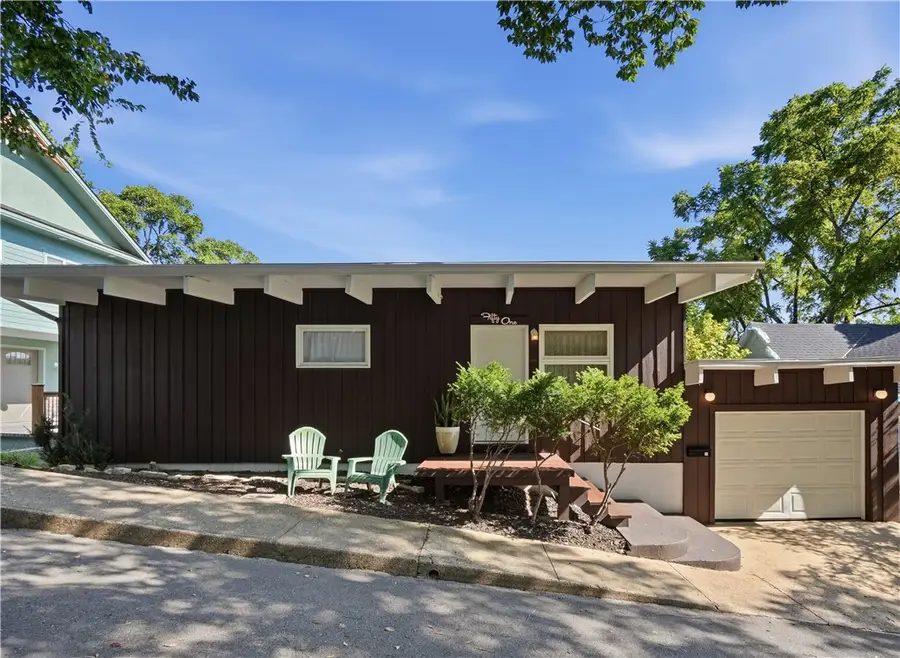 51 Mountain Street, Eureka Springs, AR 72632 - #2