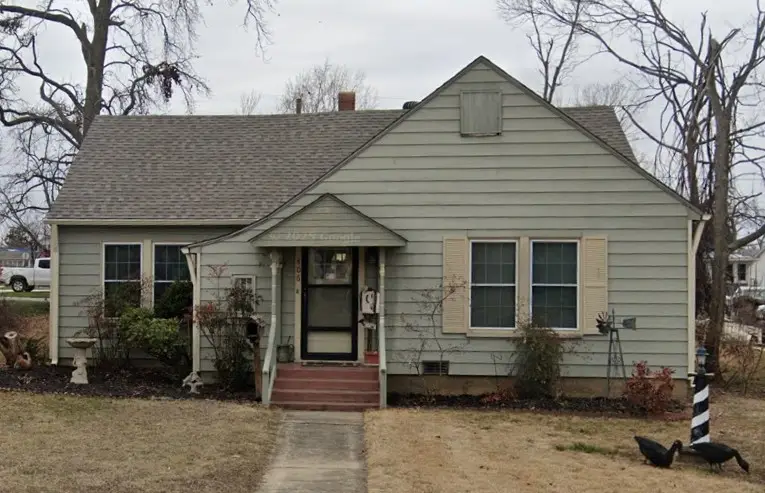 406 N 3rd Street, Rogers, AR 72756 - #1