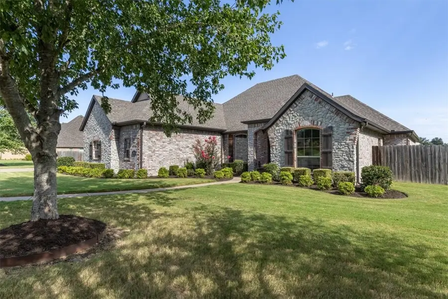 174 Arlington Way, Tontitown, AR 72762 - #3