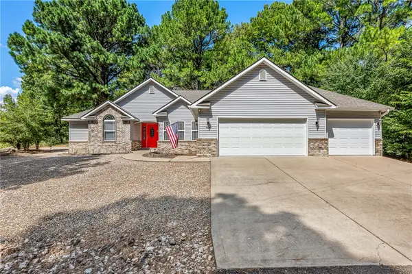 1 Kincardine Lane, Bella Vista, AR 72715