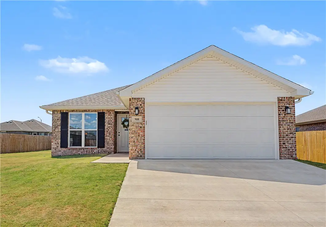 908 Green Heron Lane, Siloam Springs, AR 72761 - #1