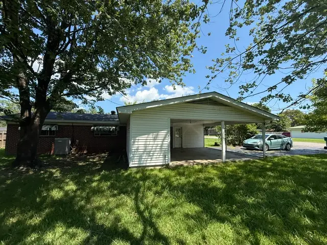 408 E 13th Street, Russellville, AR 72801 - #2