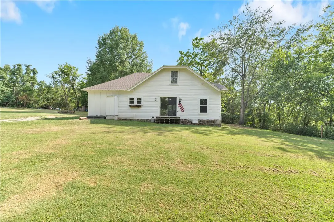 153 Amanda Place, Huntsville, AR 72740 - #1