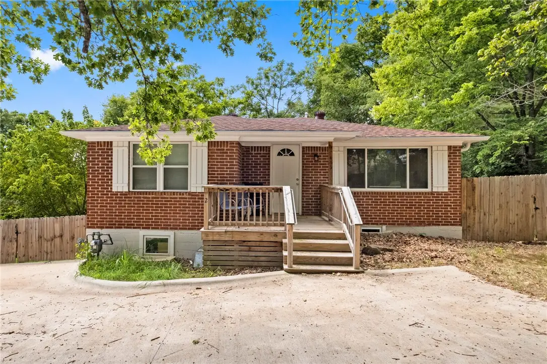 453 Mashburn Avenue, Fayetteville, AR 72701 - #1
