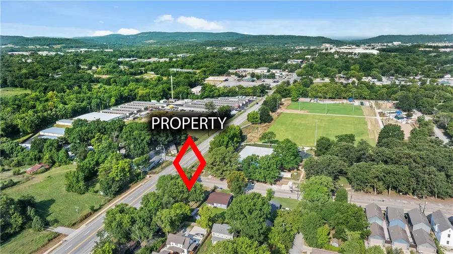 1418 College Avenue, Fayetteville, AR 72701 - #3