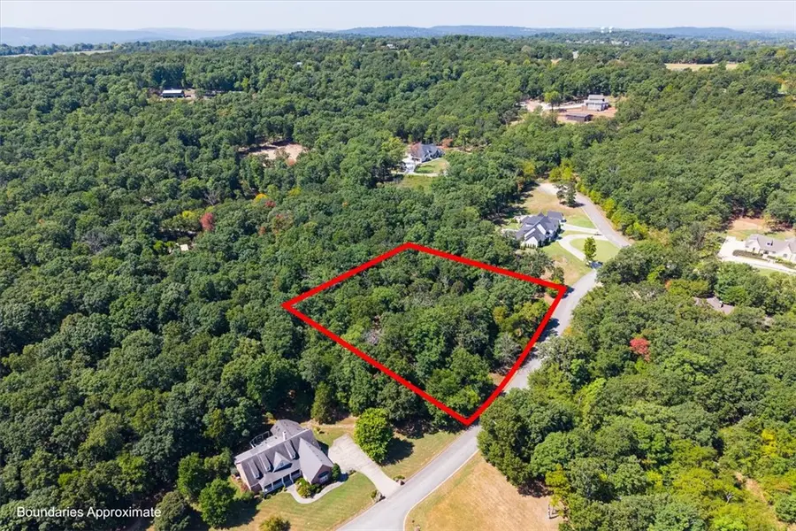 3820 N Bridlewood Drive, Springdale, AR 72764 - #2