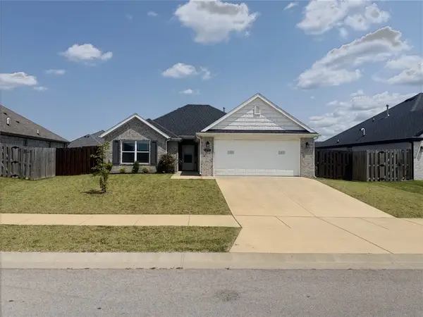 272 Coventry Avenue, Farmington, AR 72730