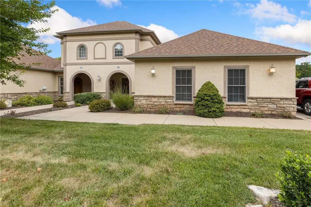 130 Lugano Lane, Hollister, MO 65672 - #1