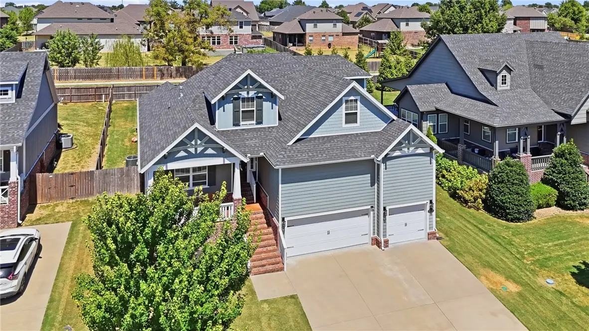 1006 Charing Cross, Cave Springs, AR 72718 - #1