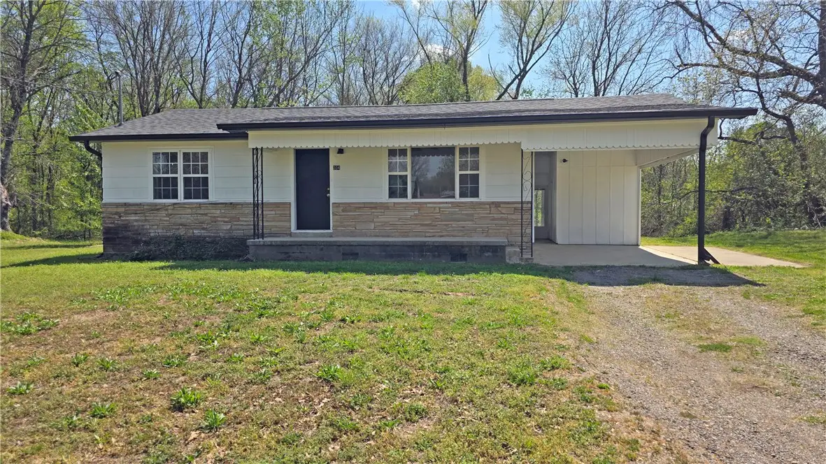 304 SE 2nd Street, Atkins, AR 72823 - #1