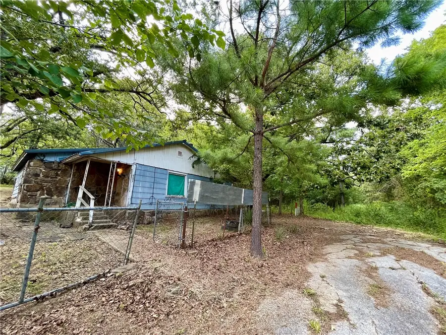 702 Edgewood Place, Huntsville, AR 72740 - #3