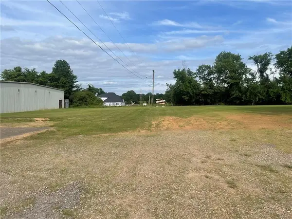 000 Sherwood Plaza & Edgewood, Clarksville, AR 72830