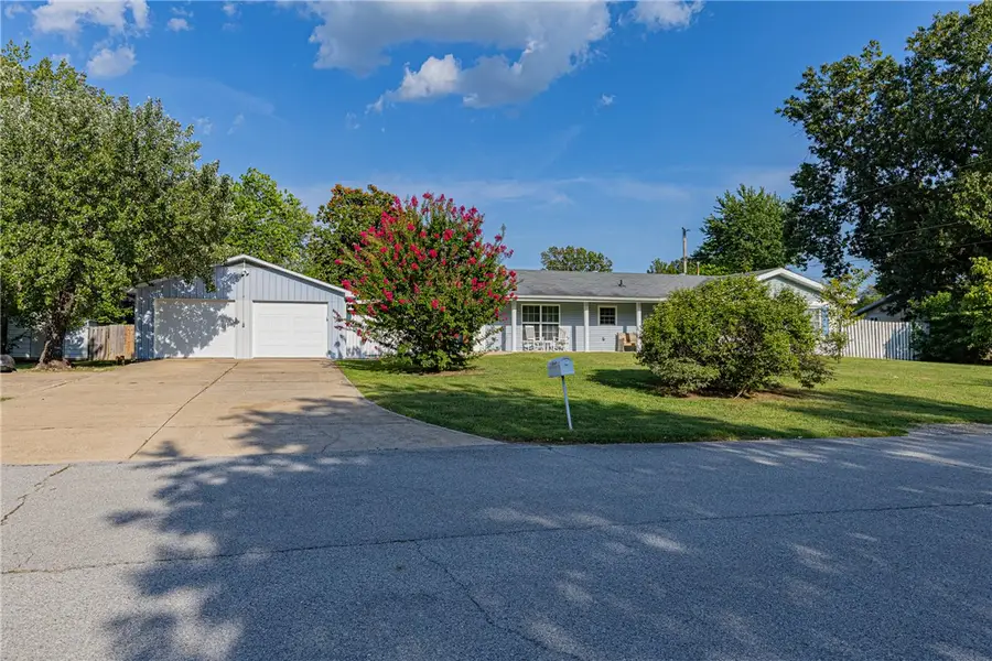 725 Summerhill Drive, Gassville, AR 72635 - #2
