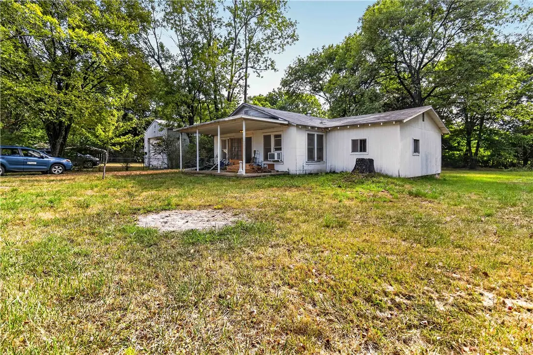 400 S Cunningham Lane, Fayetteville, AR 72701 - #1