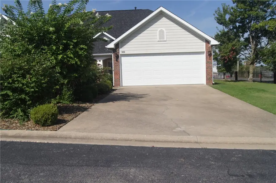 900 S Dixon, Rogers, AR 72758 - #2