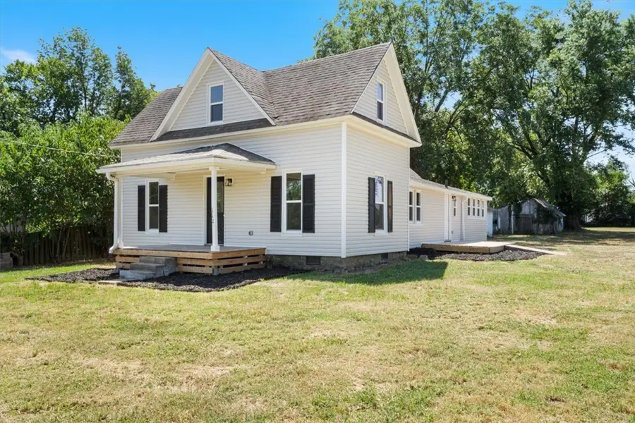 1112 E Harvard Street, Siloam Springs, AR 72761 - #3