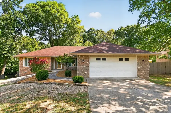 4 Dinton Circle, Bella Vista, AR 72714