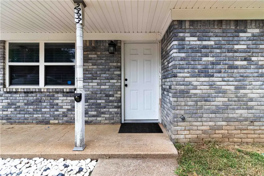 2333 Alpine Circle, Siloam Springs, AR 72761 - #2