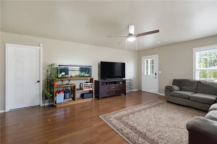 1116 E Jewell Street, Siloam Springs, AR 72761 - #3