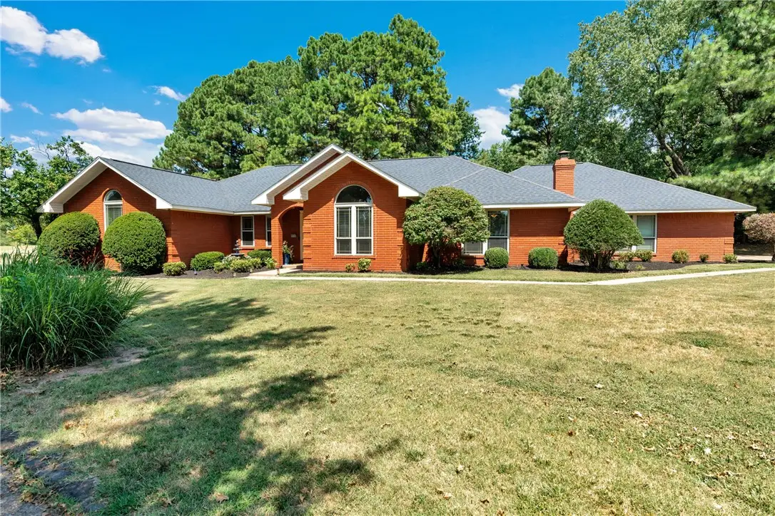 4206 Spyglass Drive, Springdale, AR 72764 - #1
