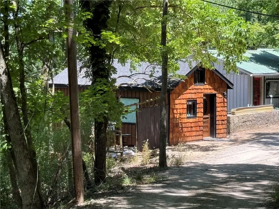 14 Nut Street, Eureka Springs, AR 72632 - #2