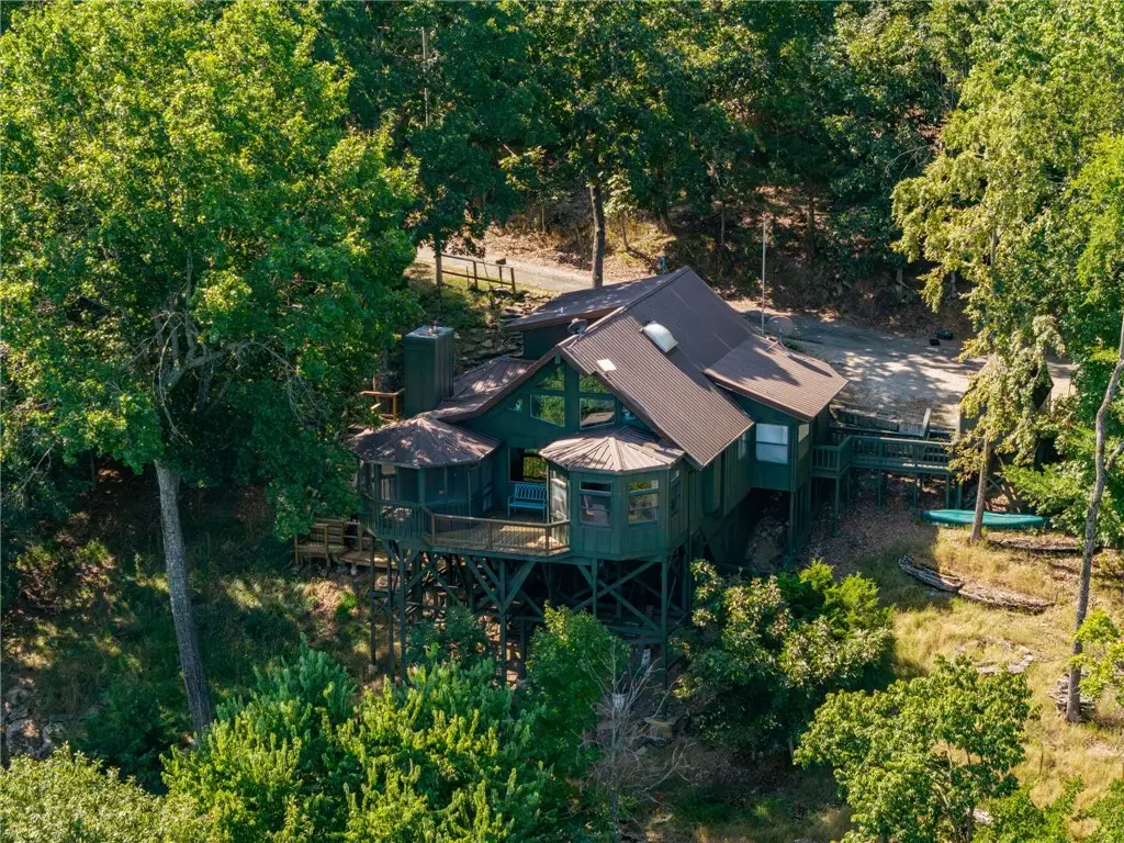 172 N Bluff Road, Eureka Springs, AR 72631 - #1