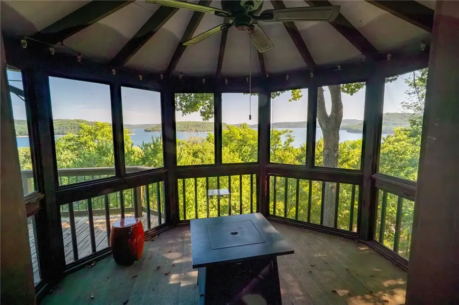 172 N Bluff Road, Eureka Springs, AR 72631 - #2