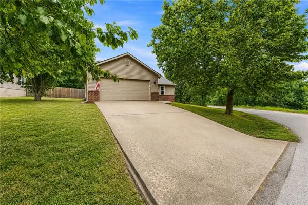 7 Blythe Circle, Bella Vista, AR 72714