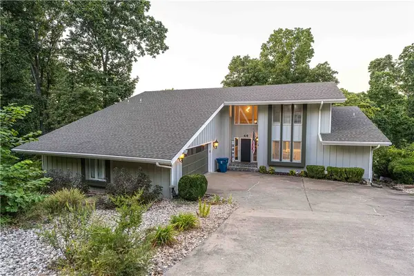40 Branchwood Drive, Bella Vista, AR 72715