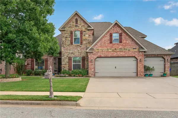 4112 Willowbend Drive, Rogers, AR 72758