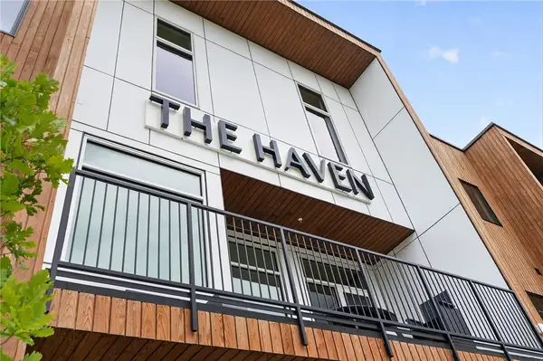 905 SE 4th Street #300, Bentonville, AR 72712