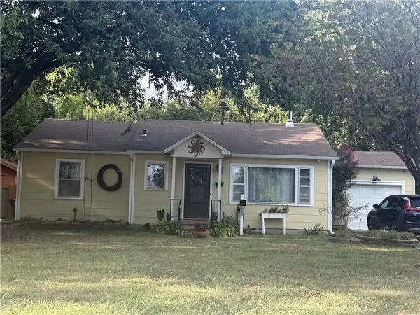 1708 S Westwood Avenue, Springdale, AR 72762