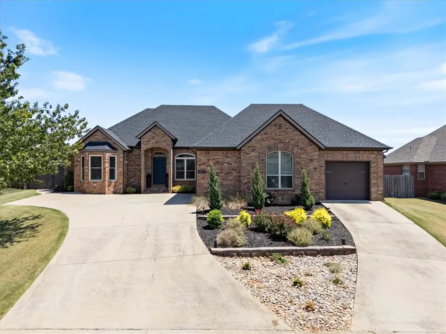 5807 S 66th Street, Rogers, AR 72718 - #2