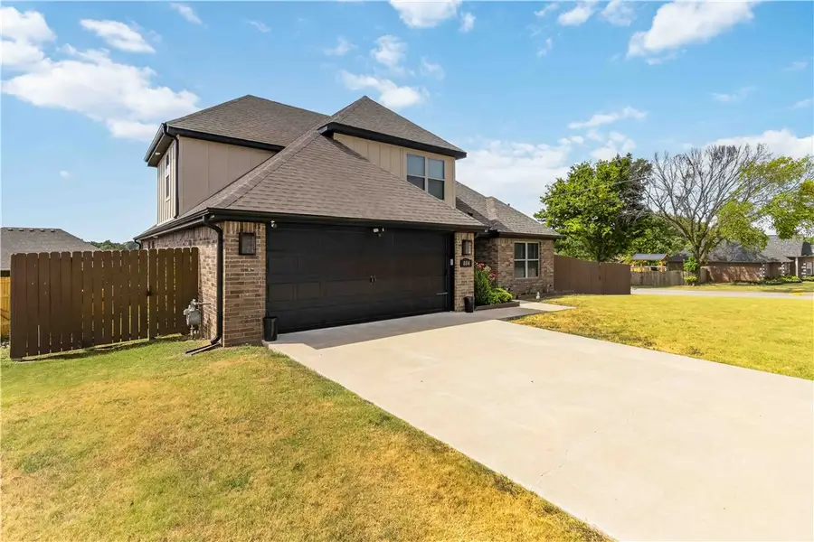 804 W Shane Court, Siloam Springs, AR 72761 - #3