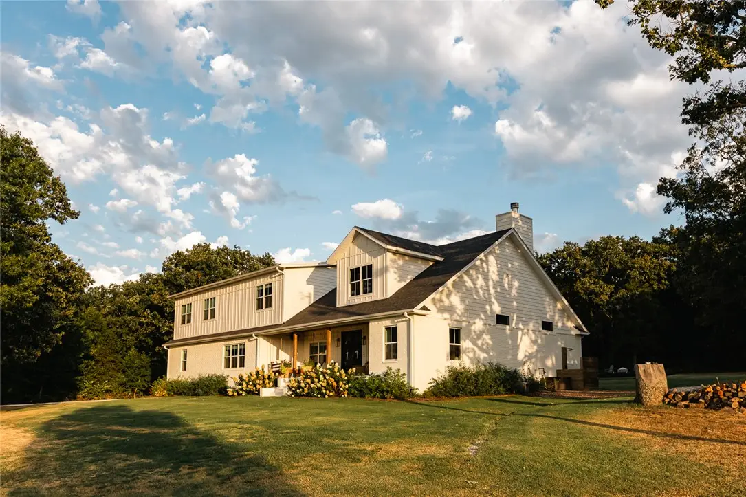 17215 E Wyman Road, Fayetteville, AR 72701 - #1