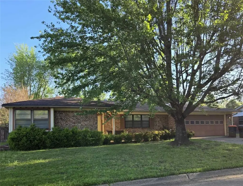 2103 E 15th Street, Russellville, AR 72802 - #1
