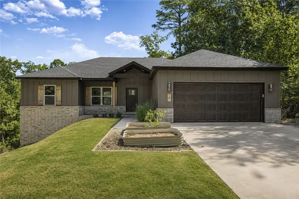 4 Goring Circle, Bella Vista, AR 72714