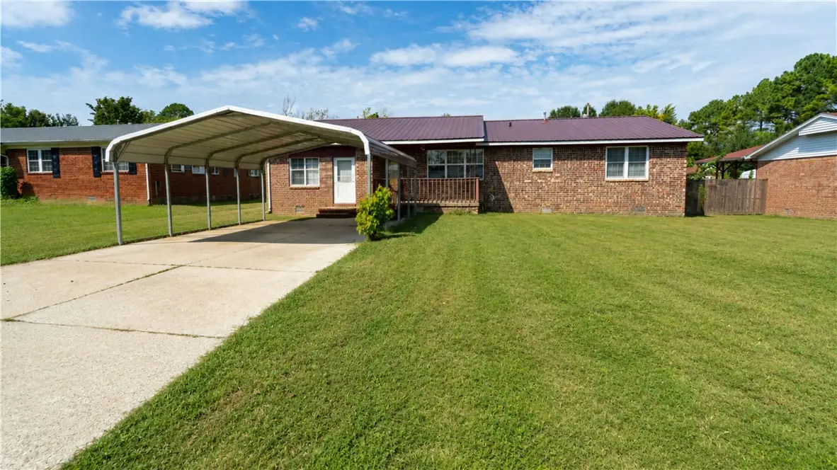 1002 Sunshine Avenue, Green Forest, AR 72638 - #1