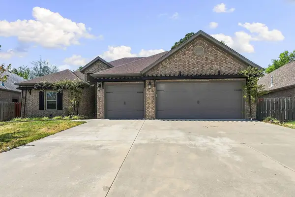 3404 SW Brittany, Bentonville, AR 72712
