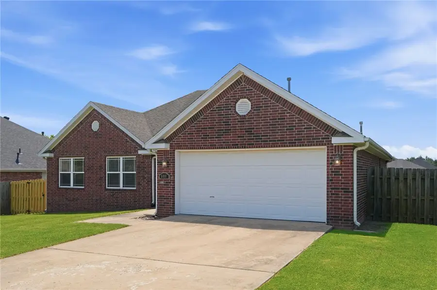 5337 Monica Marie Avenue, Springdale, AR 72762 - #3