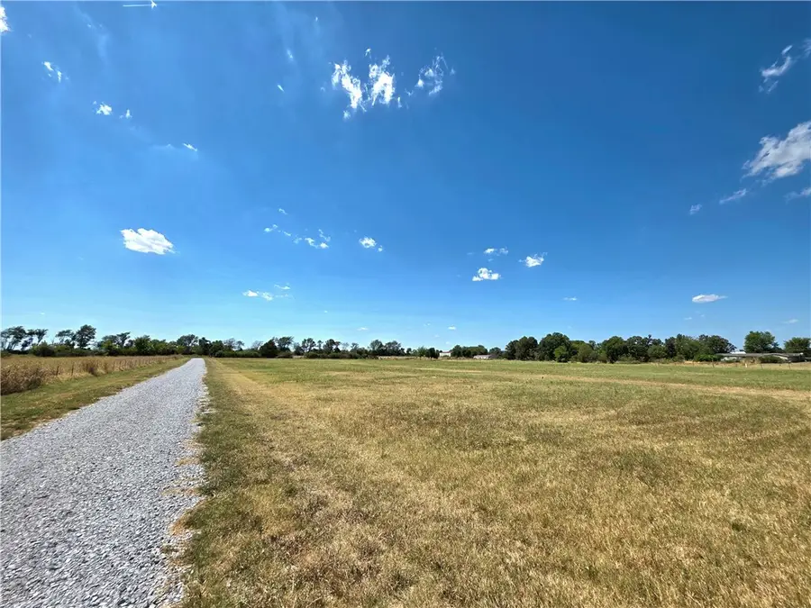 5073 Ervin Mcgarrah Road, Springdale, AR 72764 - #3