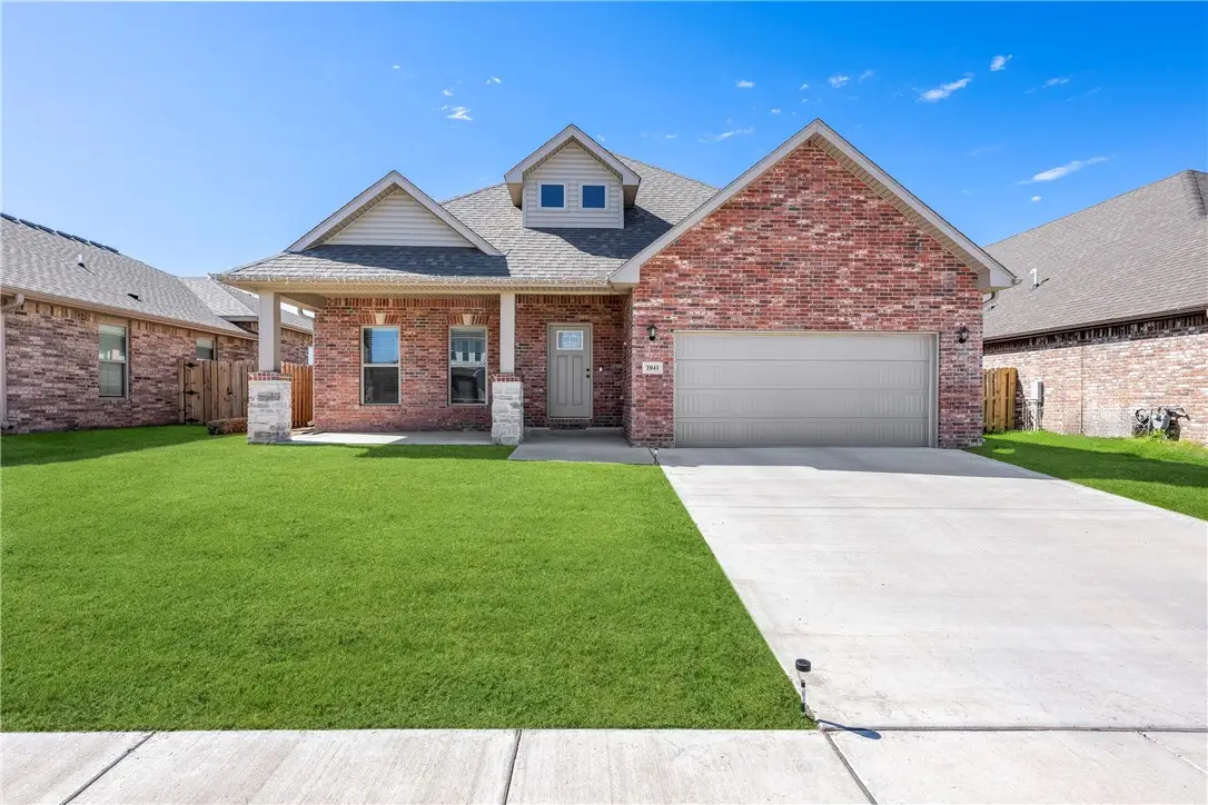2041 Tallgrass Terrace, Centerton, AR 72719 - #1
