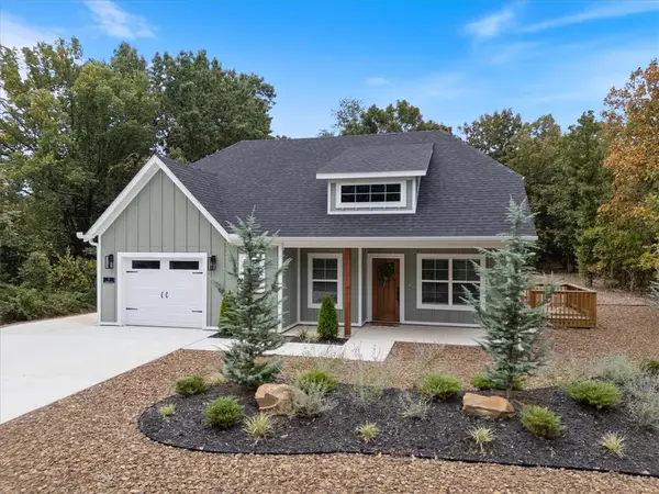 2 Latheron Lane, Bella Vista, AR 72715