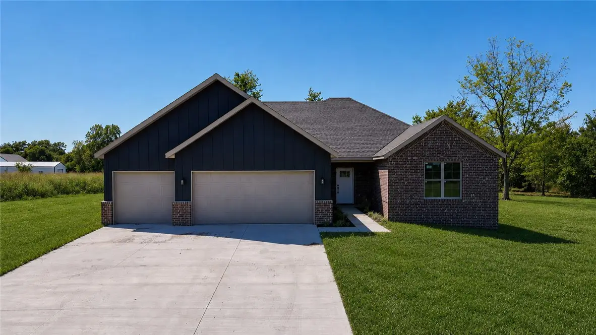 5301 Tannerwood Cove, Gentry, AR 72734 - #1